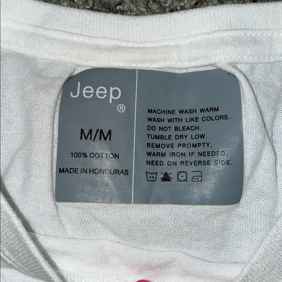 Jeep Wrangler T Shirt (M) - Picture 3 of 6